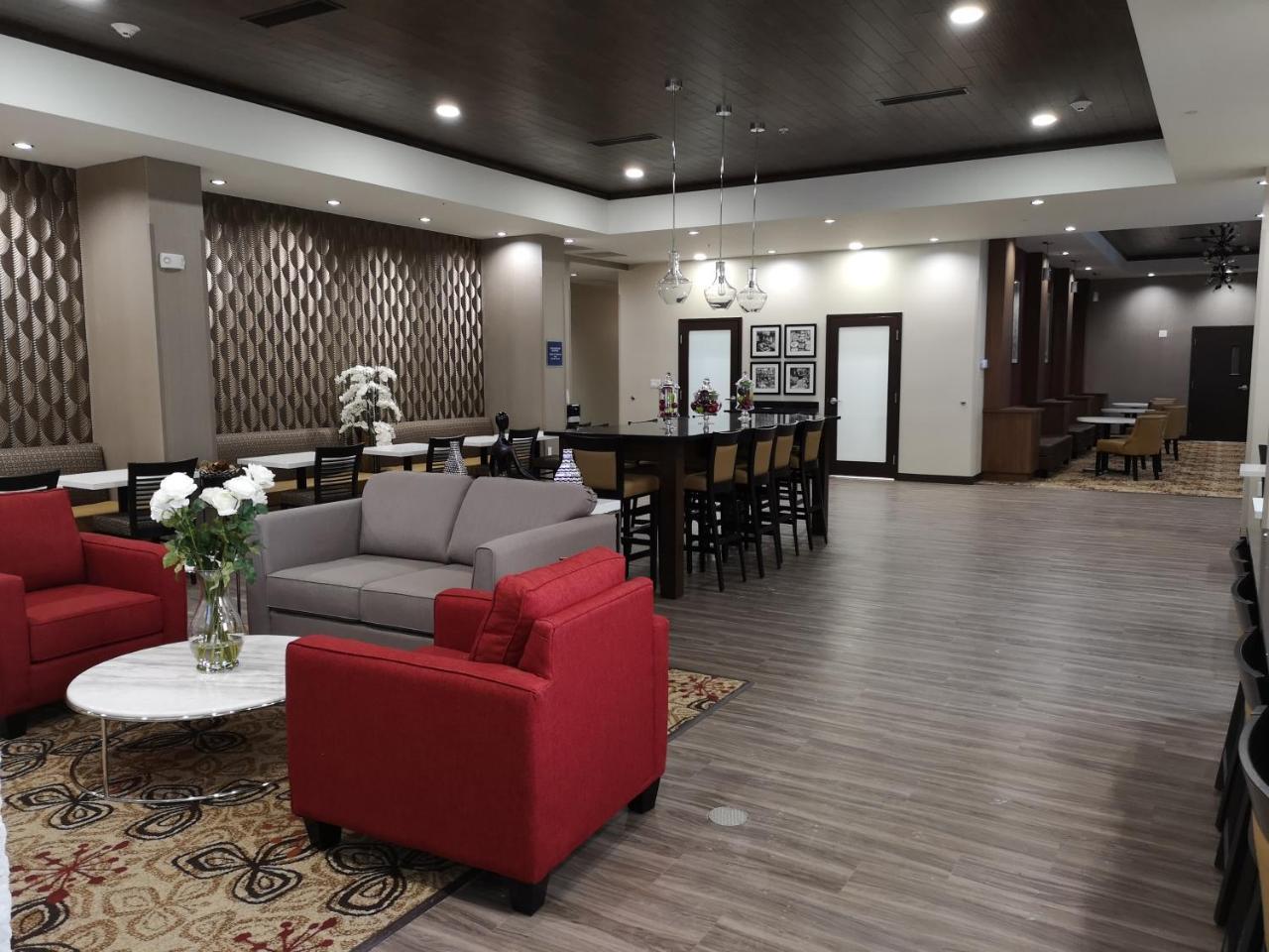 Best Western Plus Hinton Inn & Suites מראה חיצוני תמונה